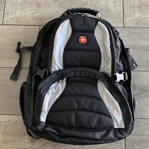 SwissGear Other - Swiss Army Backpack